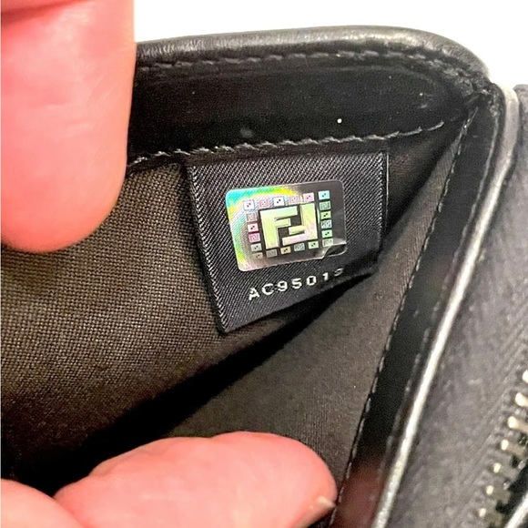 FENDI Zucchino Wallet FF Black MADE IN ITALY - Picture 5 of 8